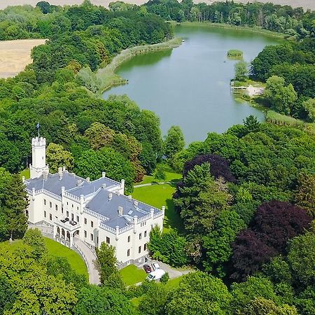Romantik Hotel Schloss Reichenow Εξωτερικό φωτογραφία