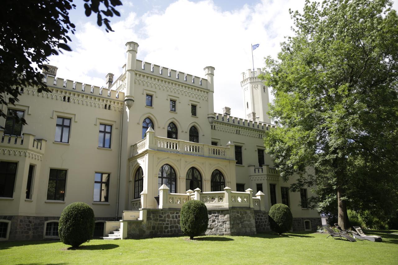 Romantik Hotel Schloss Reichenow Εξωτερικό φωτογραφία