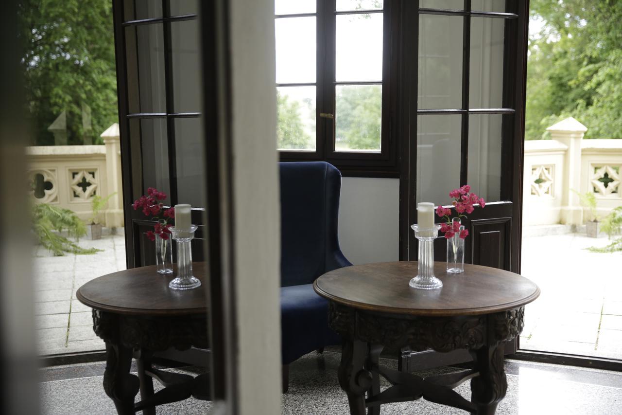Romantik Hotel Schloss Reichenow Εξωτερικό φωτογραφία
