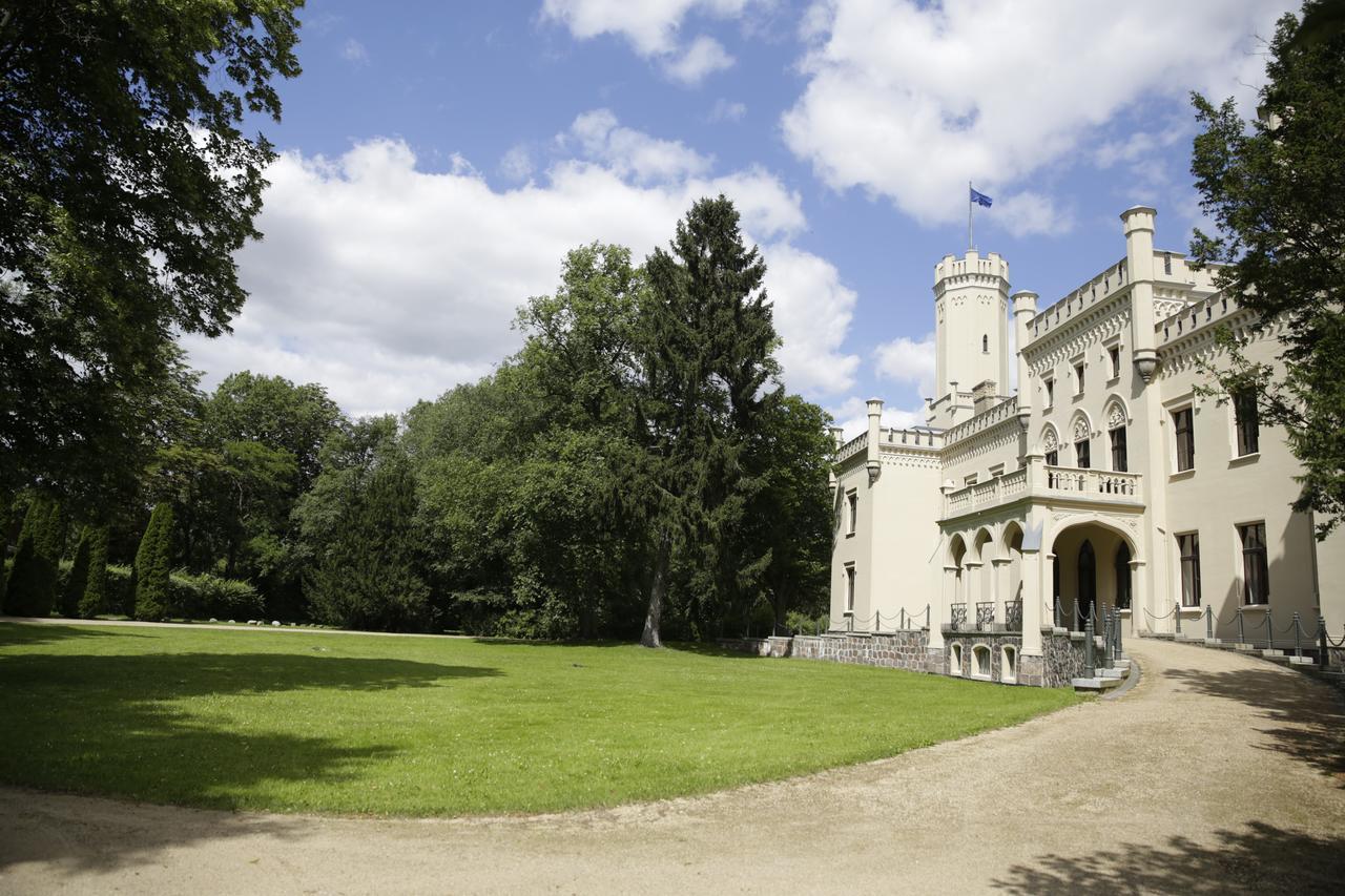 Romantik Hotel Schloss Reichenow Εξωτερικό φωτογραφία