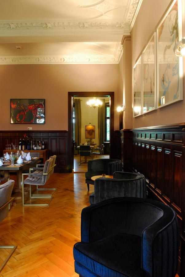 Romantik Hotel Schloss Reichenow Εξωτερικό φωτογραφία
